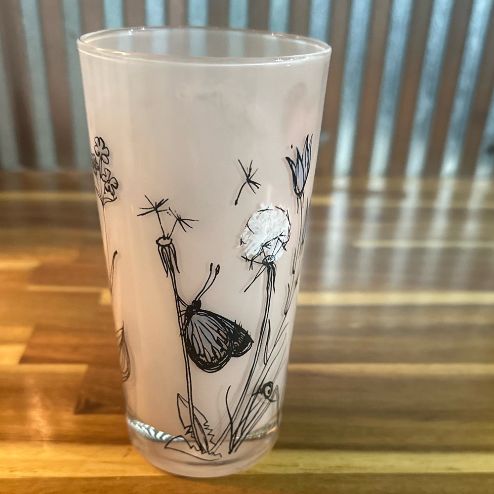 Perfect condition Vintage Gay Fad Meadow from the Gaite collection(Butterflies) - Picture 8 of 9